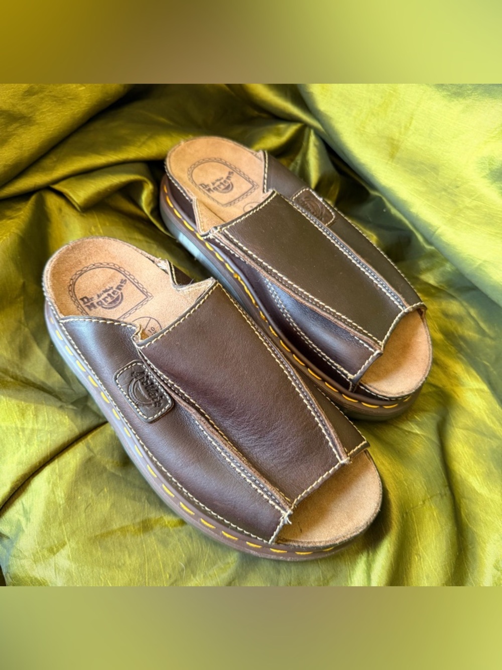 Dr. Martens Brown Leather Open-Toe Chunky Slide Sandals Y2K Vintage